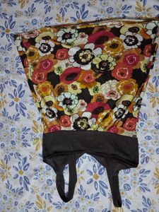 Retro Floral Print Top