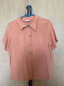 🧡Peach Collared Button-Up Top