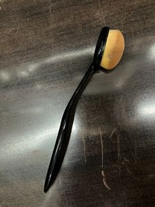 Foundation Brush