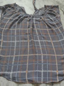 Chic Plaid Tunic Top