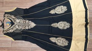 Anarkali Suit With Seleves And Leggings Set 🛍