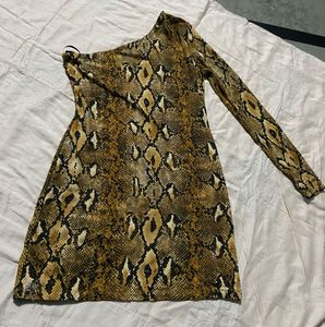 Snakeskin Print Short One-Sleeve Dress