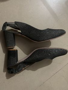 Black With Glitter ✨ Colour Shine Heels