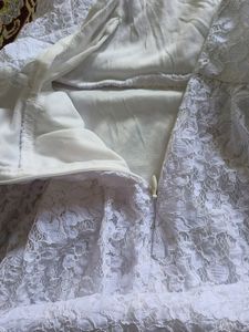 CUTE WHITE DRESS