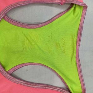 Vibrant 🥰Pink Sports Bra