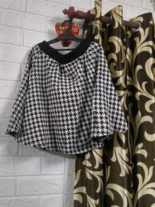 Houndstooth Print short skirt