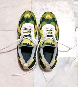 Camoflague White Canvas Sneakers