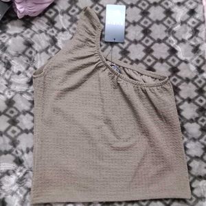 Xl size Stylish One-Shoulder Top