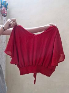 Chic Red Batwing Sleeve Cropped Top