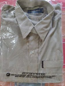 Men Striped Formal Shirt Brand New 42"