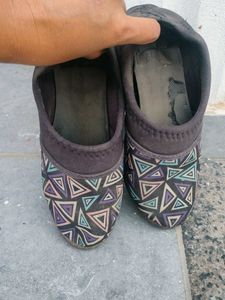 Stylish Geometric Flats