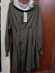 Chic Brown Off-Shoulder Dress