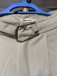 Stylish Beige Cropped Trousers
