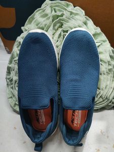 Action sports running shoes women