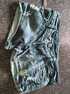 Distressed Denim Shorts with Studs
