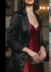Satin Blazer with two pockets