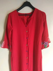 Red Kurta