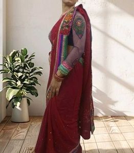 red saree 😍