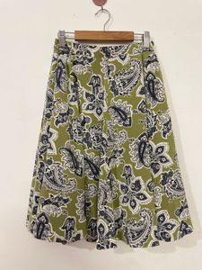 skirt waist 26'