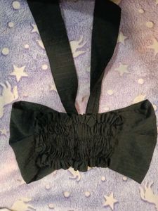 black bandeau top with bow detail and streachable