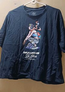 Skechers waist length T-Shirt🐈‍⬛