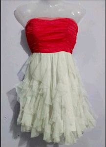 Chic Strapless Red & White Dress