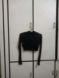 Chic Black Mesh Mock Neck Crop Top