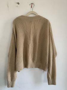 H and M beige cardigan