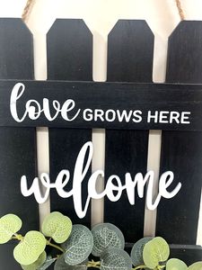 Welcome - Love Grows Here Wall Decor