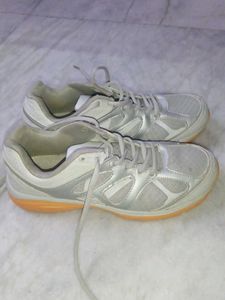 Stylish Silver &amp; White Sneakers