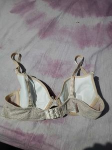 Lace Detail Underwire Bra