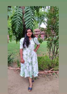 Chic Floral Print Midi Dress