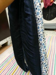 Stylish Blue 🧣 Scarf