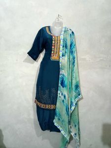 Elegant Blue Embroidered Salwar suit