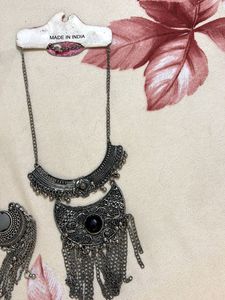 Necklace Set