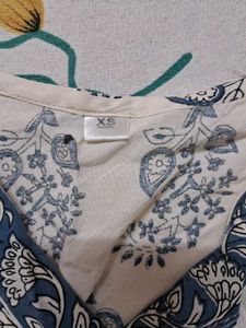White Kurta with Blue Paisley Print