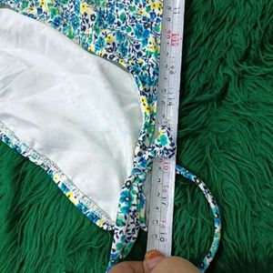 Floral 🆕🎁Bikini Bottoms