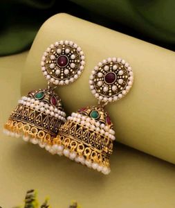 Exquisite Jhumka Earrings with Pearls