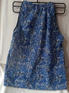 Floral Sleeveless top