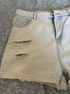 Ginger by Lifestyle Light Wash Ripped Denim Shorts