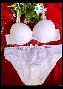 White Lace Bra and Panty Set👍👍