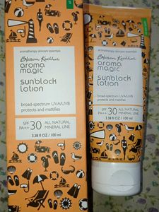 Aroma Magic Sunblock Lotion SPF 30 P++
