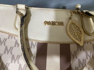 Dubai magnolia Handbag