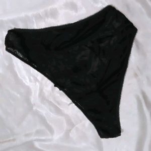 Sexy Black Lace Thong Panty