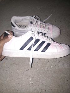 Sparx Sneakers