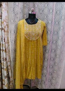 Elegant Yellow Embroidered Kurta Set