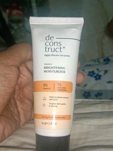 deconstruct vitamin c brightning moisturizer