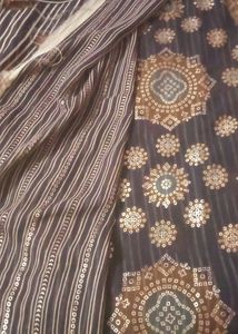 Leheriya Saree With Blouse Piece