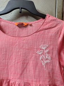 beautiful new unused rangriti top