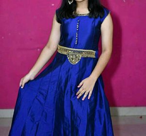 Navy Blue Gorgeous Gown👗💙